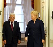 Palestinos prezidentas Mahmudas Abbasas ir Lietuvos prezidentė Dalia Grybauskaitė