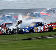 Darrello Wallace'o ir  Jebo Burtono avarija  &bdquo;Talladega&ldquo; trasoje