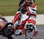 Miguelio Oliveira avarija &bdquo;Moto3&ldquo; lenktynėse