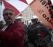 Streikuojančių darbuotojų protestas Graikijoje