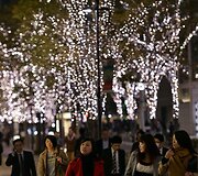 Marunouchi gatvės papuo&scaron;imas Tokijuje