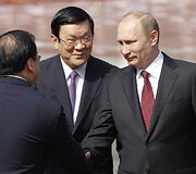 Vietnamo prezidentas Truongas Tan Sangas ir Rusijos prezidentas Vladimiras Putinas 