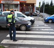 Fabijoni&scaron;kių gatvės pėsčiųjų perėjoje buvo partrenktas mažametis.