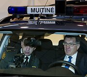 Algirdas Butkevičius muitinės automobilyje 