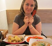 Kristina mokosi korėjieti&scaron;ko maisto gamybos