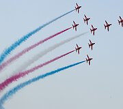 Britanijos karali&scaron;kųjų oro pajėgų akrobatų pasirodymas 