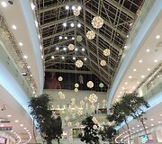 Vilniaus prekybos centruose jau blizga kalėdiniai papuo&scaron;imai