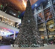 Vilniaus prekybos centruose jau blizga kalėdiniai papuo&scaron;imai