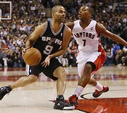 Tony Parkeris ir Kyle'as Lowry