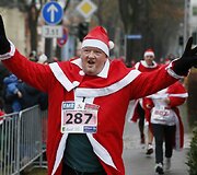 Kalėdų senelių bėgimas Vokietijoje
