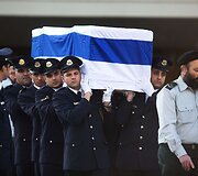 Atsisveikinimo su Arieliu Sharonu ceremonija