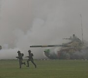 Indijos armijos repeticija ruo&scaron;iantis kariniam paradui