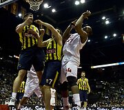 &bdquo;EA7 Emporio Armani&ldquo; ir Stambulo &bdquo;Fenerbahce&ldquo; krep&scaron;inio rungtynės