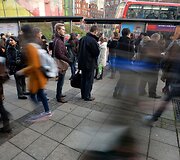 Londone per metro streiką žmonės į darbą keliavo kitais būdais.