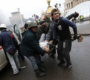 Kijeve ne&scaron;amas sužeistas protestuotojas