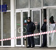 Ukrainos policija prie vyriausybės pastato Donecke