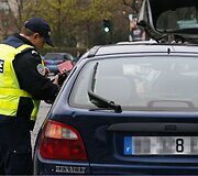 Policija kovo 17 dieną stabdė transporto priemones, kurių numeriai baigiasi lyginiu skaičiumi.