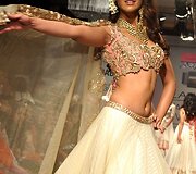 Anushree Reddy kolekcijos pristatymas 