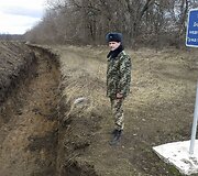 Ukrainos karys prie Rusijos sienos, netoli Novoazovsko