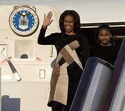 Michelle Obama su dukra Sasha Pekine