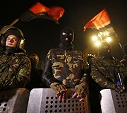 Ukrainos ultranacionalistinio judėjimo &bdquo;Pravyj sektor&ldquo; nariai prie Auk&scaron;čiausiosios Rados