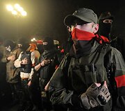 Ukrainos ultranacionalistinio judėjimo &bdquo;Pravyj sektor&ldquo; nariai prie Auk&scaron;čiausiosios Rados
