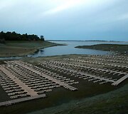 Per sausrą dramati&scaron;kai nuslūgęs Folsom ežeras
