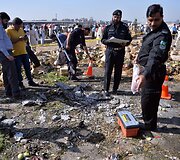 Pakistane, turguje nugriaudėjo sprogimas