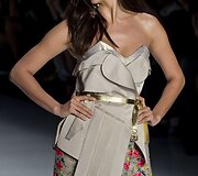 Irina Shayk &bdquo;Triton&ldquo; kolekcijos pristatyme