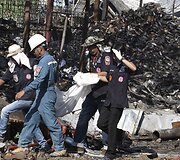 Antrojo pasaulinio karo laikų bombos sprogimo padariniai Bankoke.