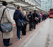 Dėl metropoliteno darbuotojų streiko Londono gyventojams teko keliauti autobusais.