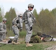 Rukloje lankėsi JAV Sausumos pajėgų Europoje vadas generolas leitenantas Donaldas M. Campbellas.