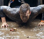&bdquo;Tough Mudder&ldquo; varžybos Anglijoje