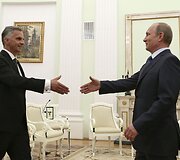 &Scaron;veicarijos prezidentas Didieris Burkhalteris ir Rusijos prezidentas Vladimiras Putinas