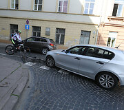 Vilniuje (Liejyklos gatvėje) BMW partrenkė dviratininkę.