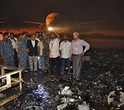 Gaisro nusiaubtas Karačio oro uostas