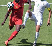 Romelu Lukaku ir Madjidas Bougherra