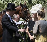 Didžiosios Britanijos princas Harry, Zara Phillips ir princesė Anne