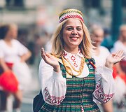Dainų &scaron;ventės eisena Vilniuje
