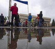 Dviratininkų protestas prie Seimo