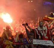 Berlyne futbolo sirgaliai &scaron;ventė Vokietijos rinktinės pergalę pasaulio futbolo čempionate