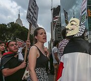 Niujorke protestas dėl Izraelio vykdomų oro atakų Gazos ruože