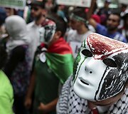 Niujorke protestas dėl Izraelio vykdomų oro atakų Gazos ruože
