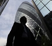 &bdquo;Gherkin&ldquo; dangoraižis Londone