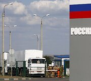 Rusijos &bdquo;humanitarinės pagalbos&ldquo; sunkvežimiai