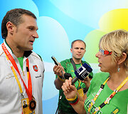 Virgilijus Alekna ir sporto žurnalistė Laima Janu&scaron;onytė (2008 m.)
