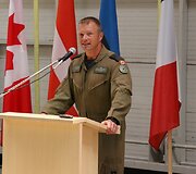 NATO oro policijos pasikeitimo ceremonija