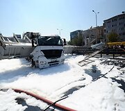 Turkijoje sugriuvęs pėsčiųjų tiltas