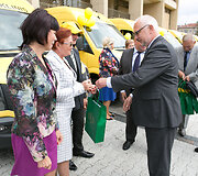 Mokyklinių autobusų perdavimo ceremonija