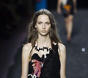 Mary Katrantzou kolekcijos pristatymas 